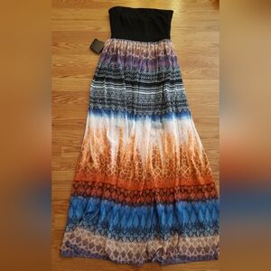 Bebe strapless Printe Maxi Dress